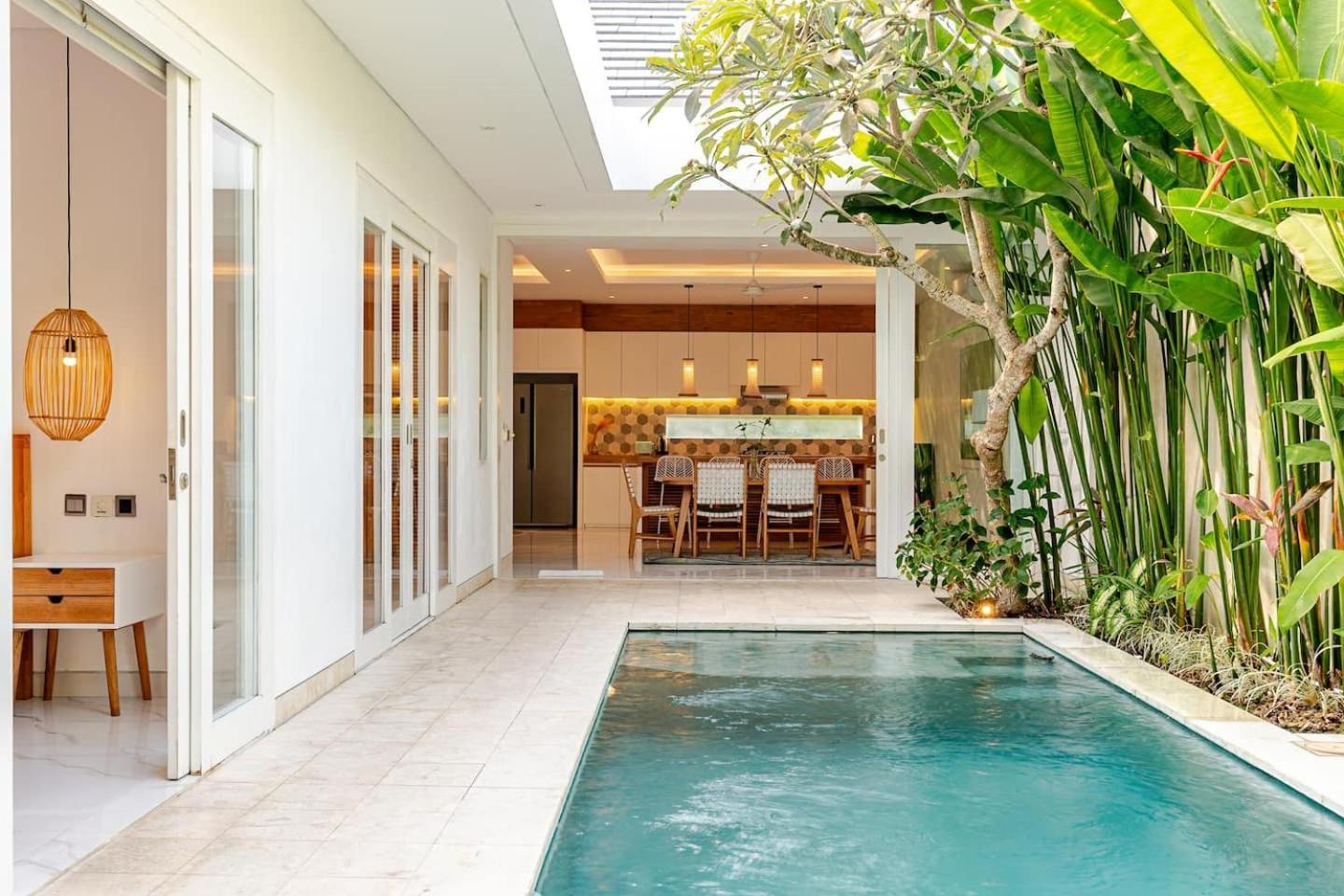 Vana, Sitara Group Seminyak (Bali)